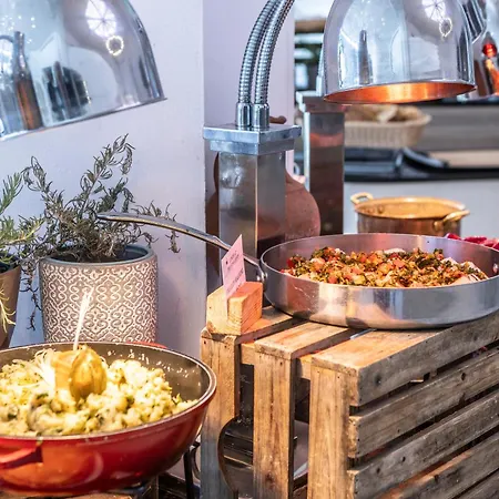 Ξενοδοχείο King Jason - Designed For Adults By Louis 4*