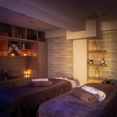King Jason - Designed For Adults By Louis Hotel Paphos