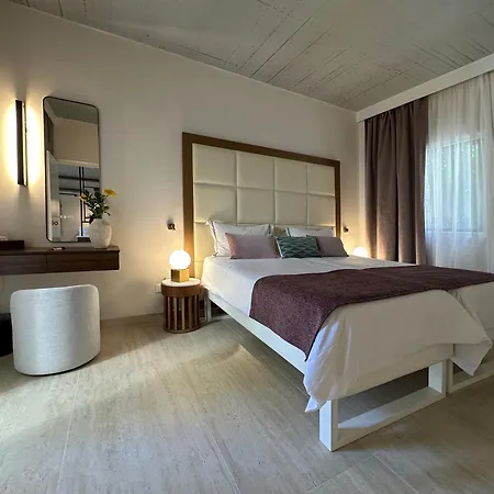 Hotel King Jason - Designed For Adults By Louis