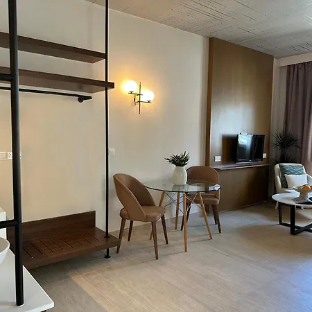 Hotel King Jason - Designed For Adults By Louis