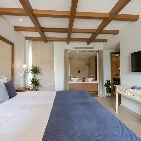 King Jason - Designed For Adults By Louis Hotel Paphos