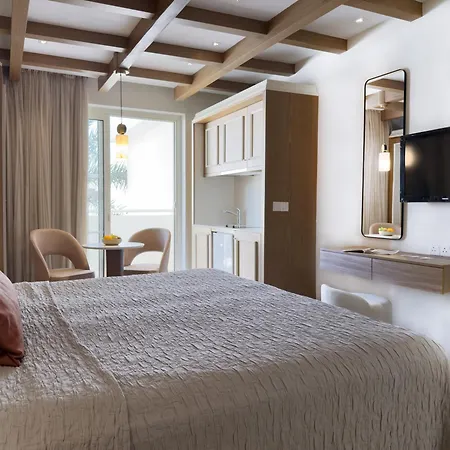 Hotel King Jason - Designed For Adults By Louis Paphos