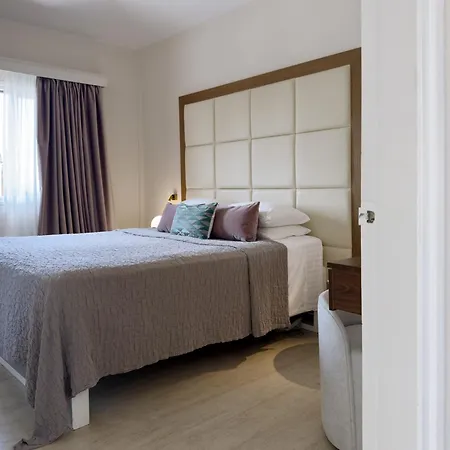 Hotel King Jason - Designed For Adults By Louis