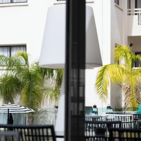 Hotel King Jason - Designed For Adults By Louis 4*