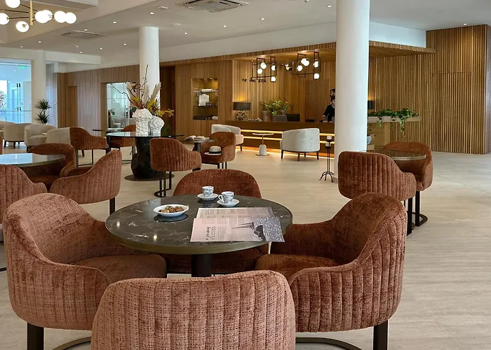 Hotel King Jason - Designed For Adults By Louis Paphos