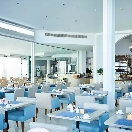 Hotel King Jason - Designed For Adults By Louis 4*