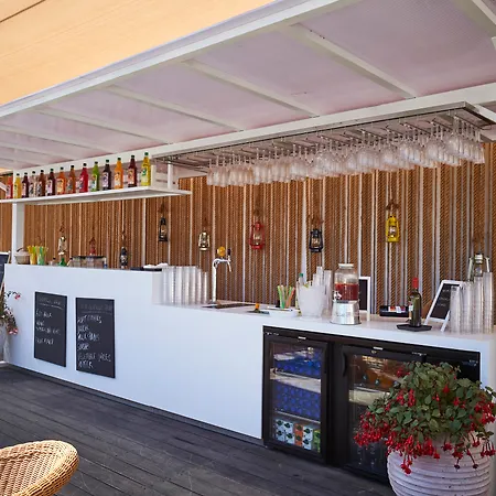 Hotel King Jason - Designed For Adults By Louis 4*