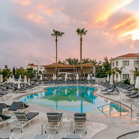 Hotel King Jason - Designed For Adults By Louis Paphos