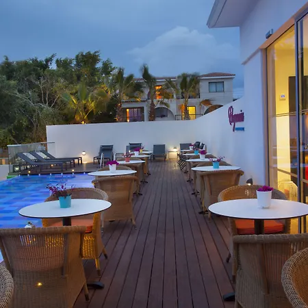 King Jason - Designed For Adults By Louis 4* Paphos