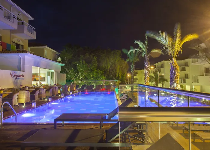 King Jason - Designed For Adults By Louis 4*