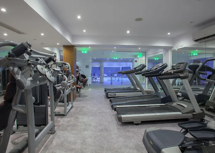 King Jason - Designed For Adults By Louis Hotel 4*