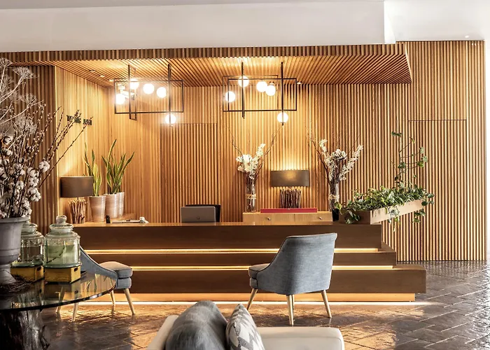 King Jason - Designed For Adults By Louis Hotel Paphos