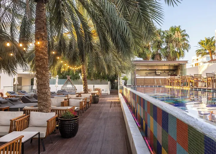 Hotel King Jason - Designed For Adults By Louis