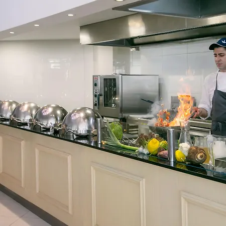 Hotel King Jason - Designed For Adults By Louis 4*