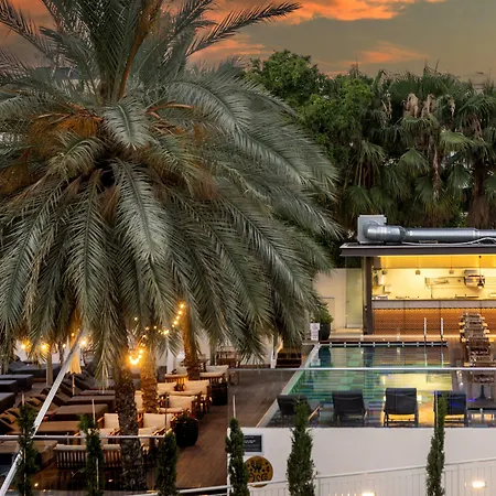 King Jason - Designed For Adults By Louis Hotel