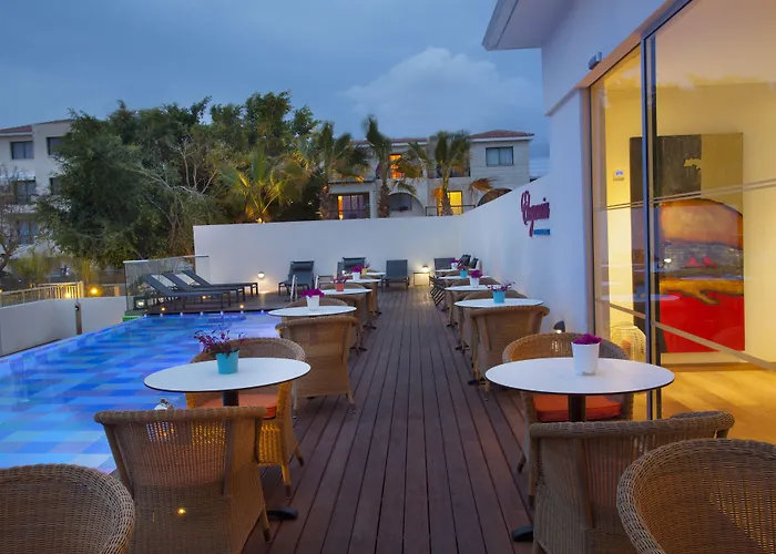 King Jason - Designed For Adults By Louis 4* Paphos